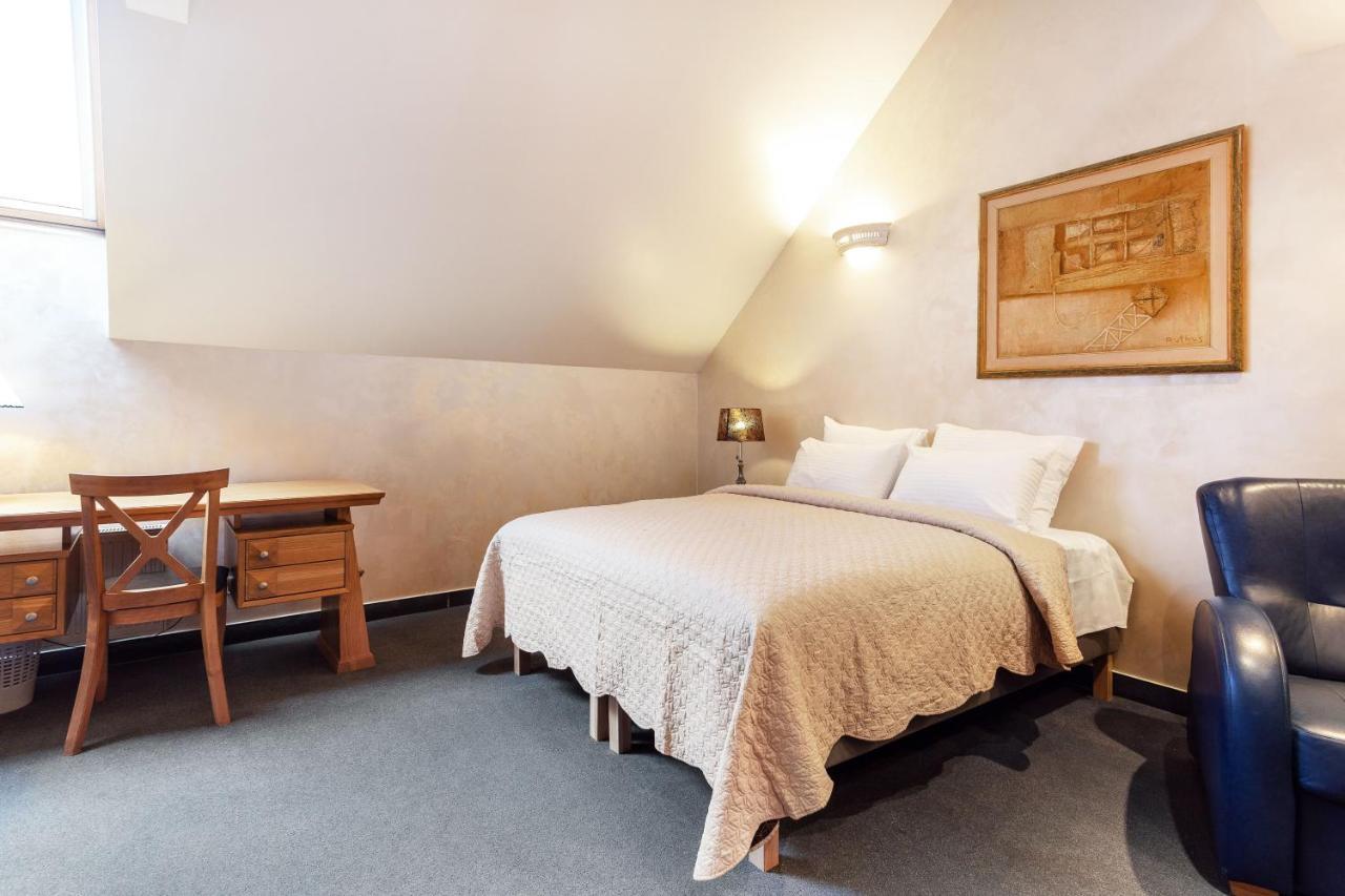 Atrium Suites Vilnius Bagian luar foto