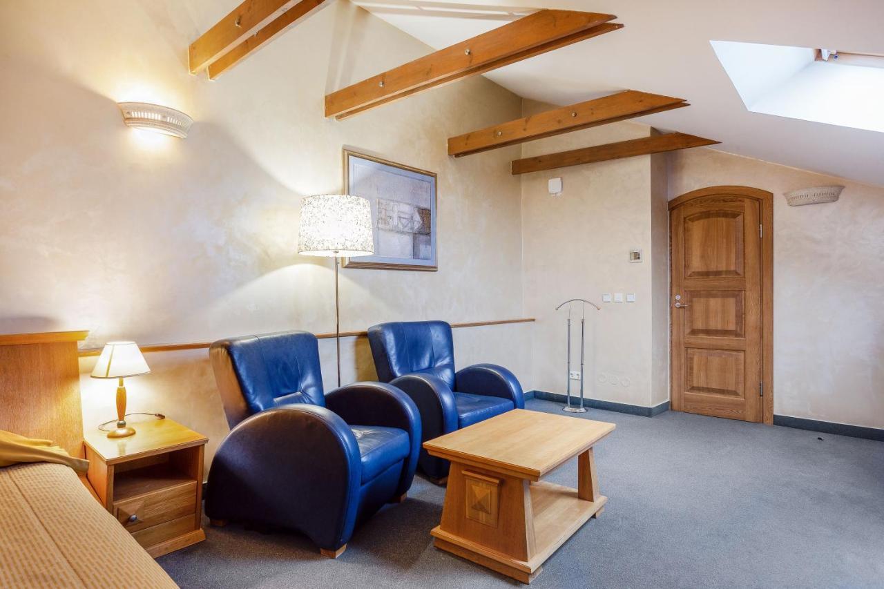 Atrium Suites Vilnius Bagian luar foto