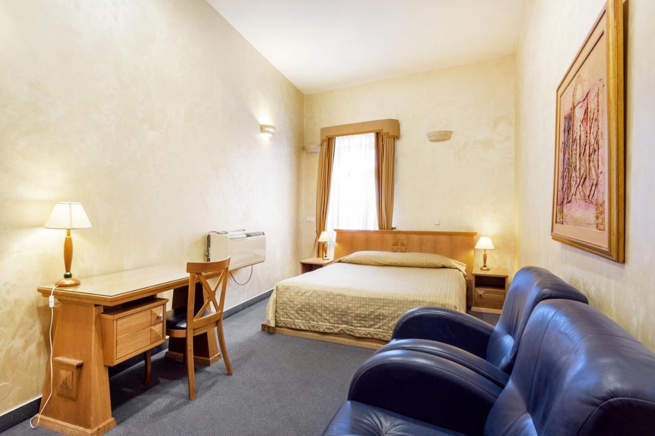 Atrium Suites Vilnius Bagian luar foto