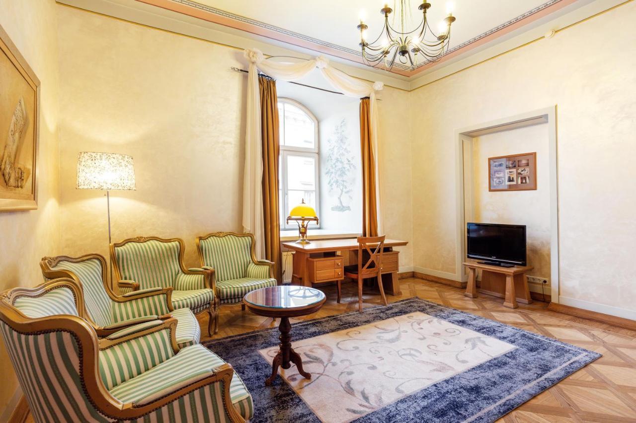 Atrium Suites Vilnius Bagian luar foto