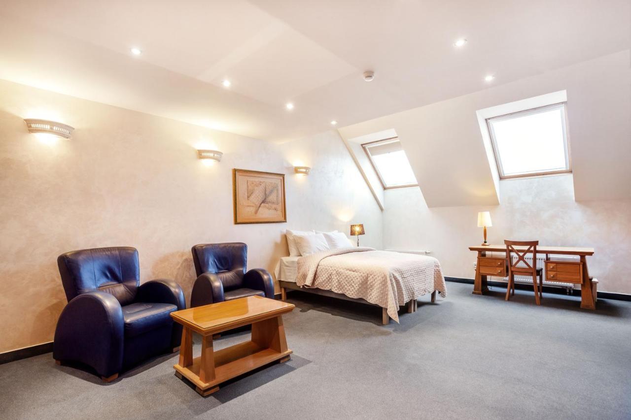 Atrium Suites Vilnius Bagian luar foto