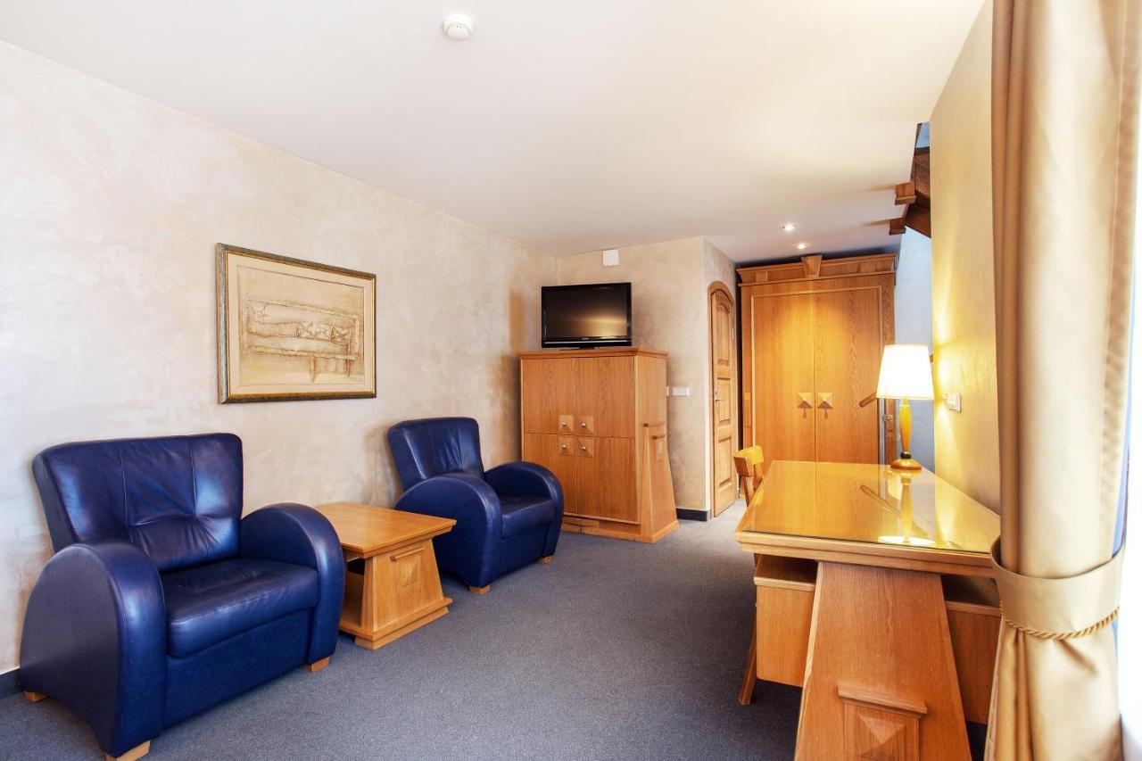 Atrium Suites Vilnius Bagian luar foto